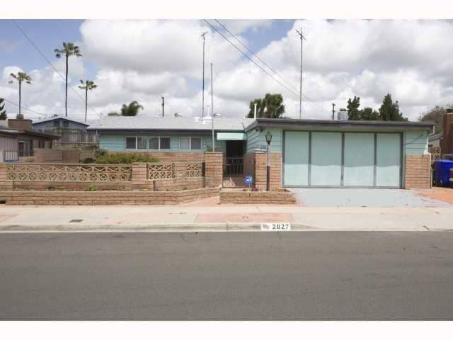 4C698Acf F079 40Ce 8E3C 4144126Ac019 2827 Monarch Street, San Diego, Ca 92123