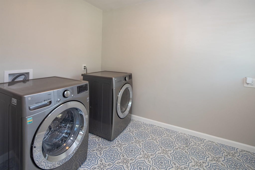 7A231425 929C 4C9B 8F2F F450E49Ac10D 9546 Frascati Way, Santee, Ca 92071